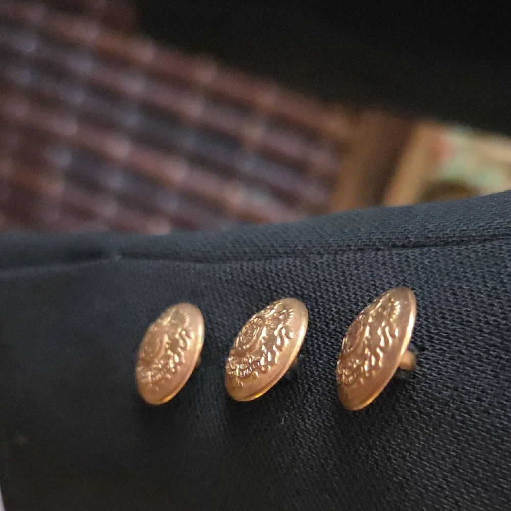 Lauren Ralph Lauren Black and Gold Double-Breasted Blazer - Picture 4 of 6